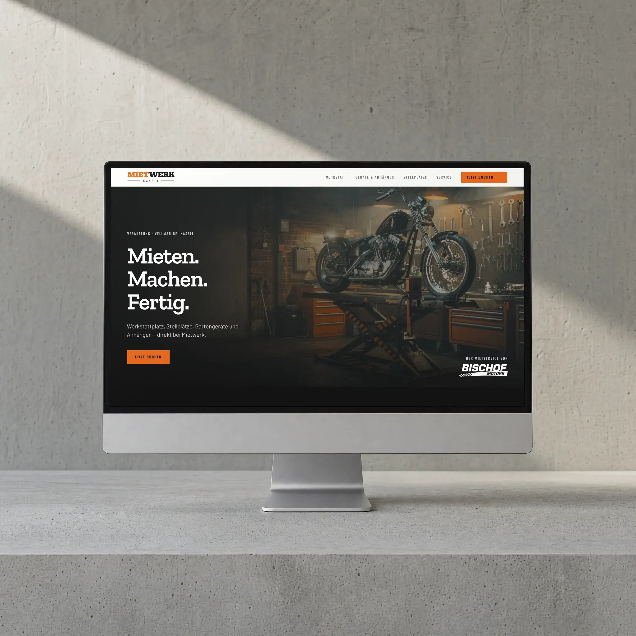 Mietwerk-Startseite „Mieten. Machen. Fertig.“ auf einem Desktop-Bildschirm